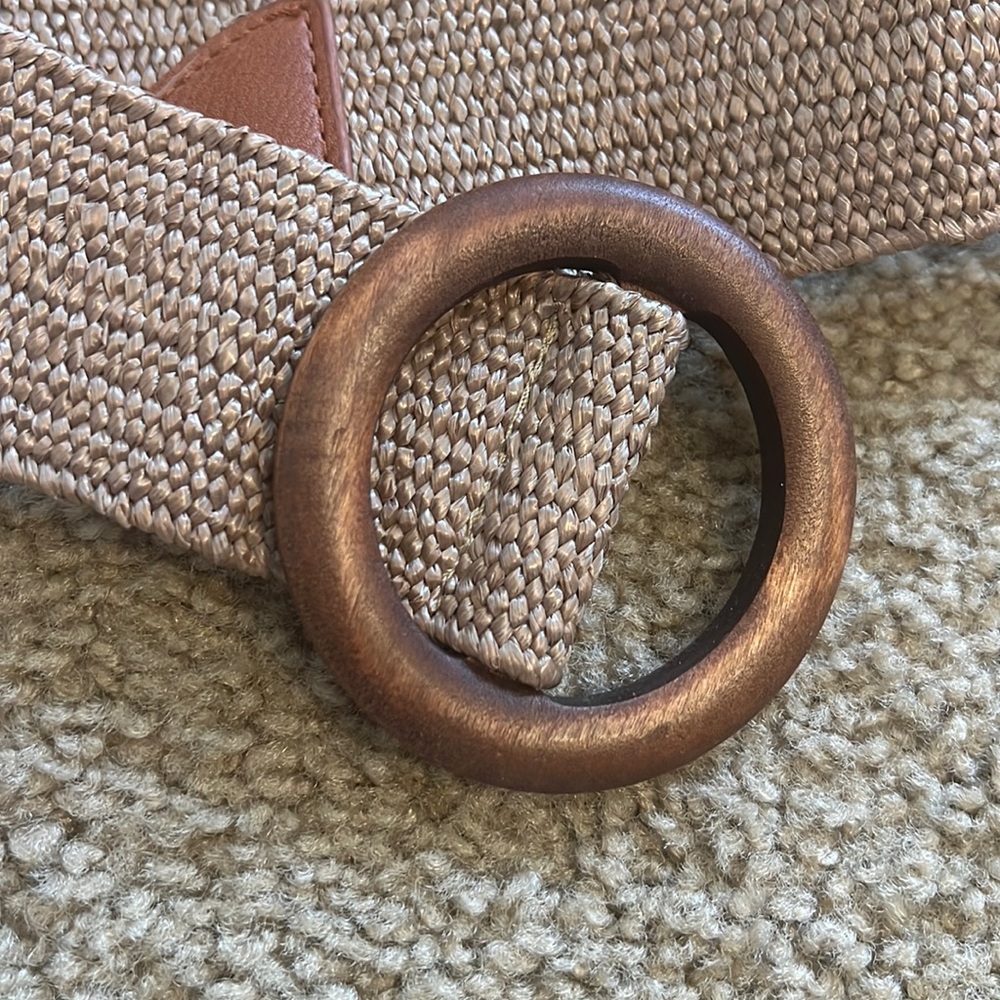 Brown belt, size S, new, never worn